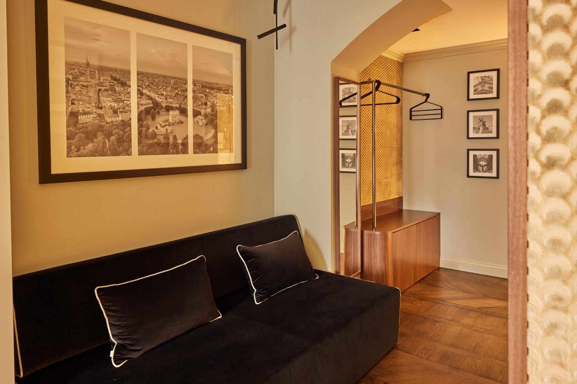 Living 2* Milano
